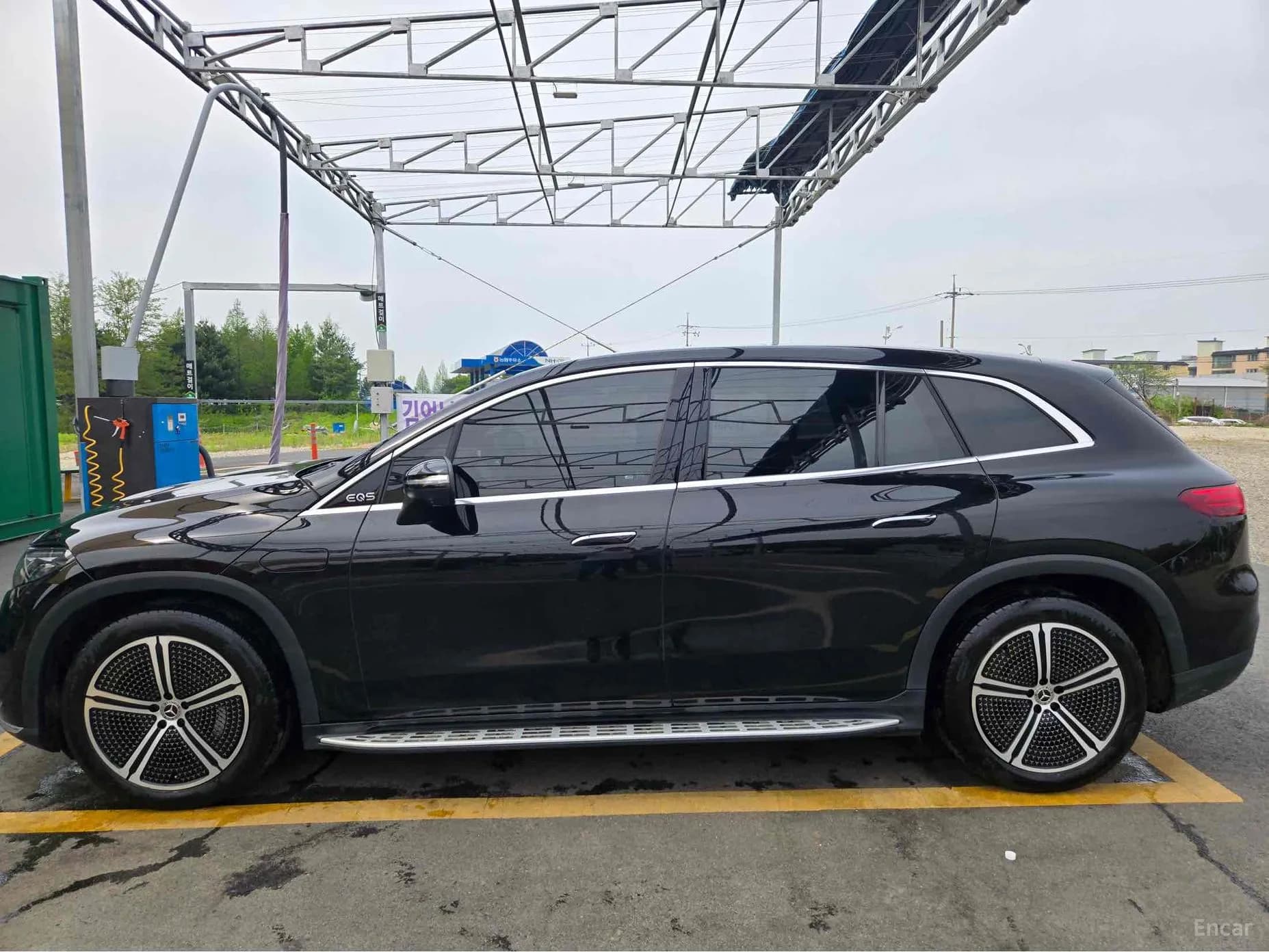 EQS SUV X296