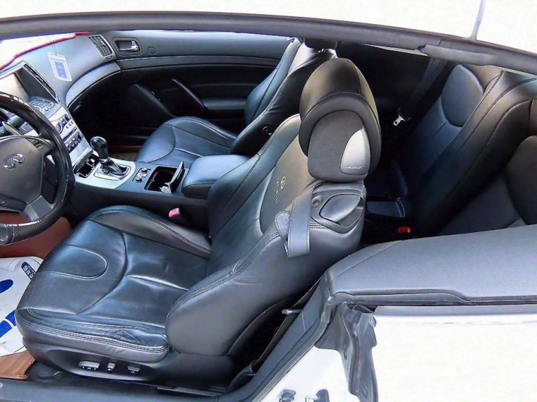 G37