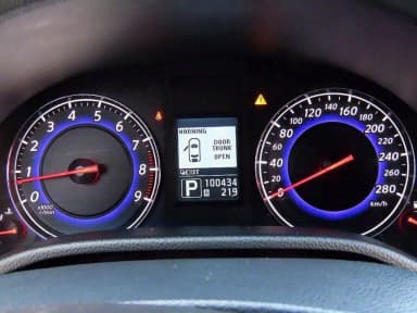 G37