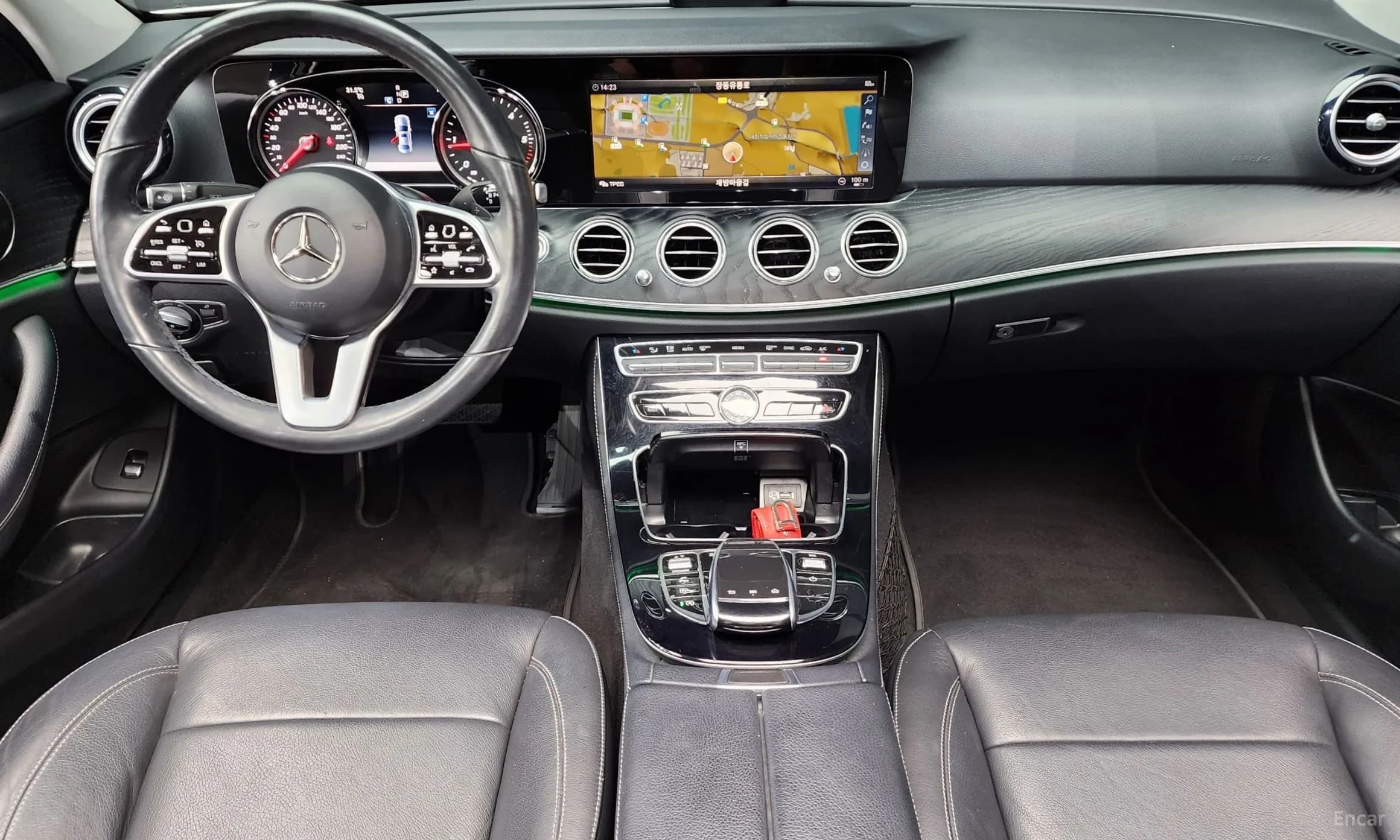 E-Class W213