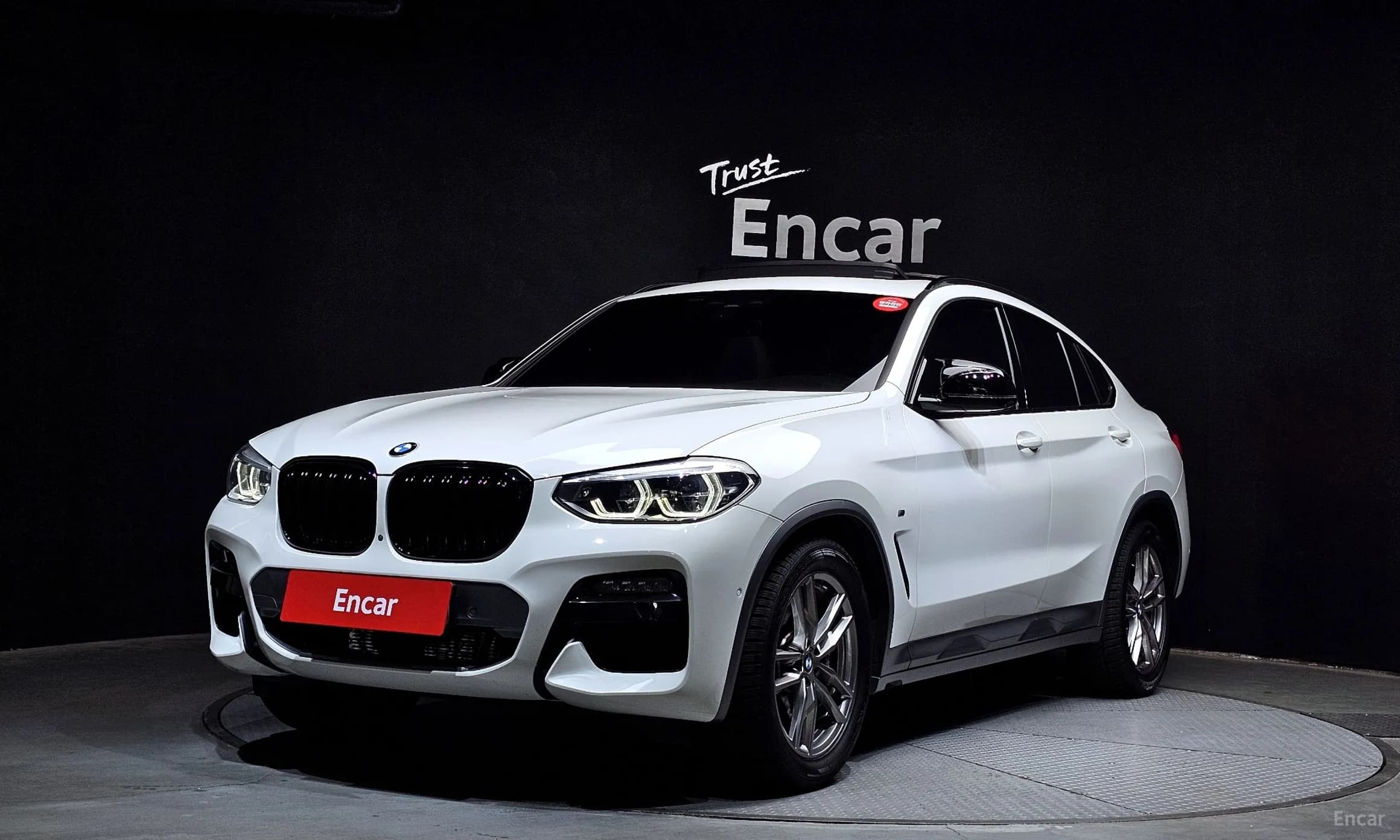 X4 (G02)