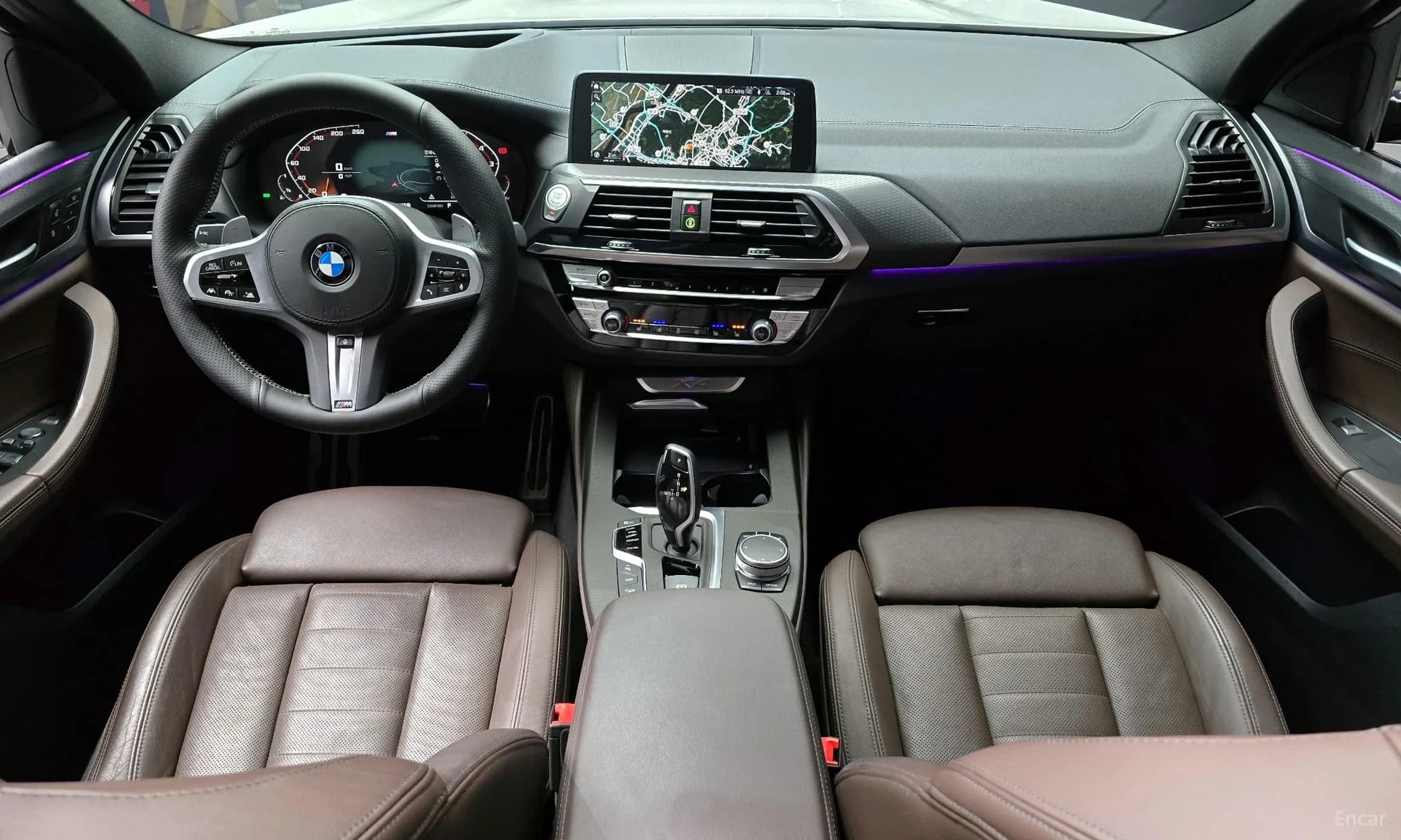 X4 (G02)