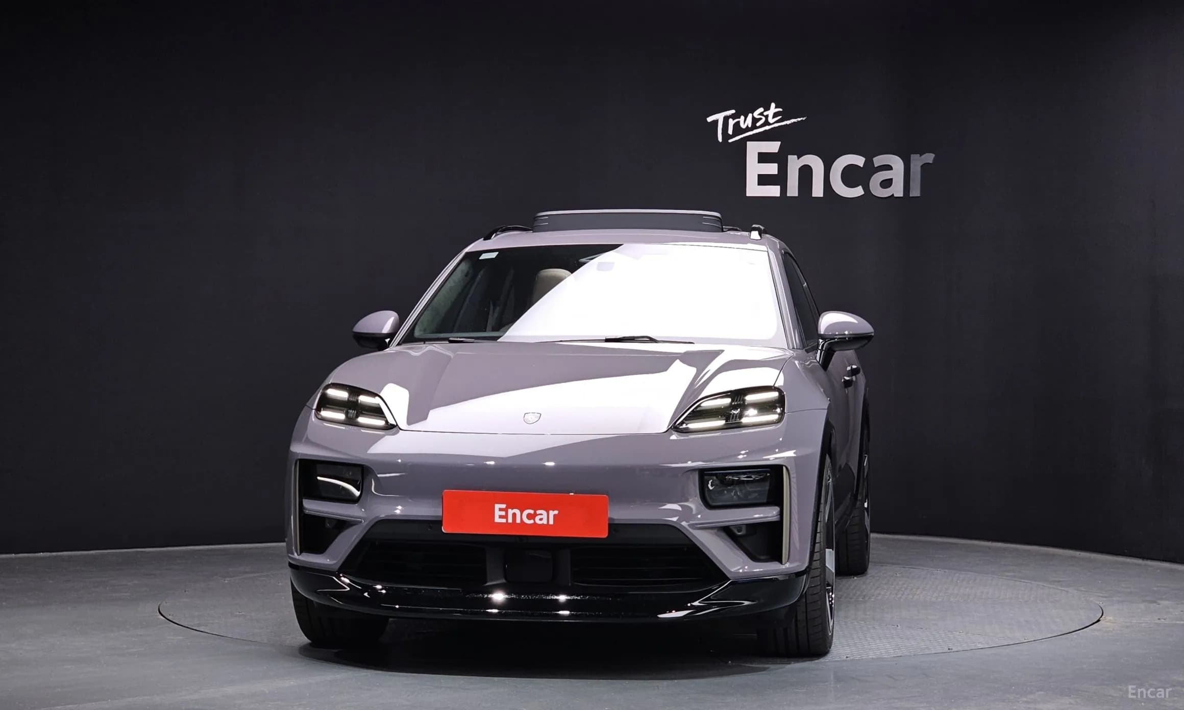 Macan EV