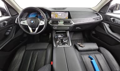 X7 (G07)