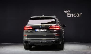 X5 (G05)