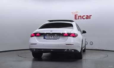E-Class W214