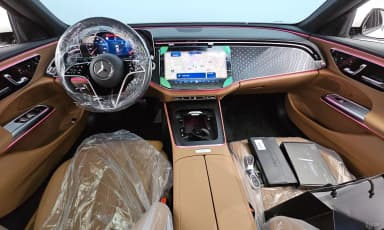 E-Class W214
