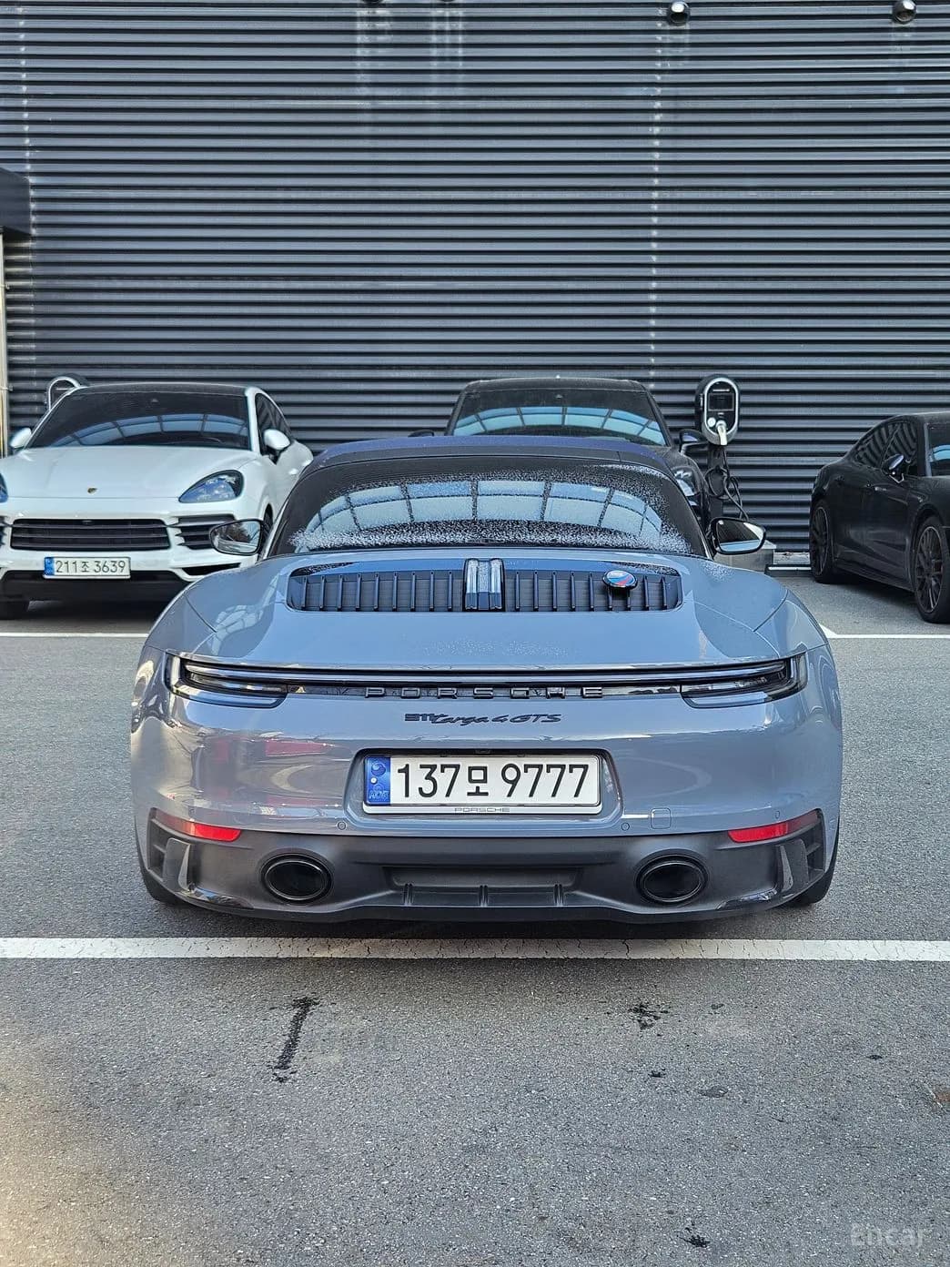 911 (992)