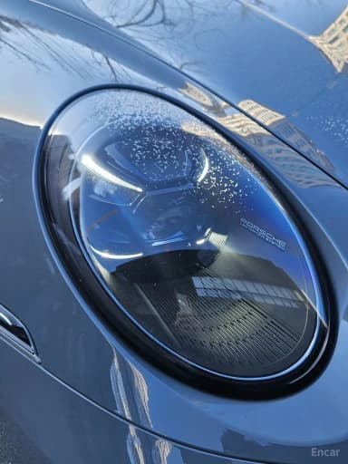 911 (992)