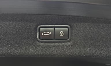 G90