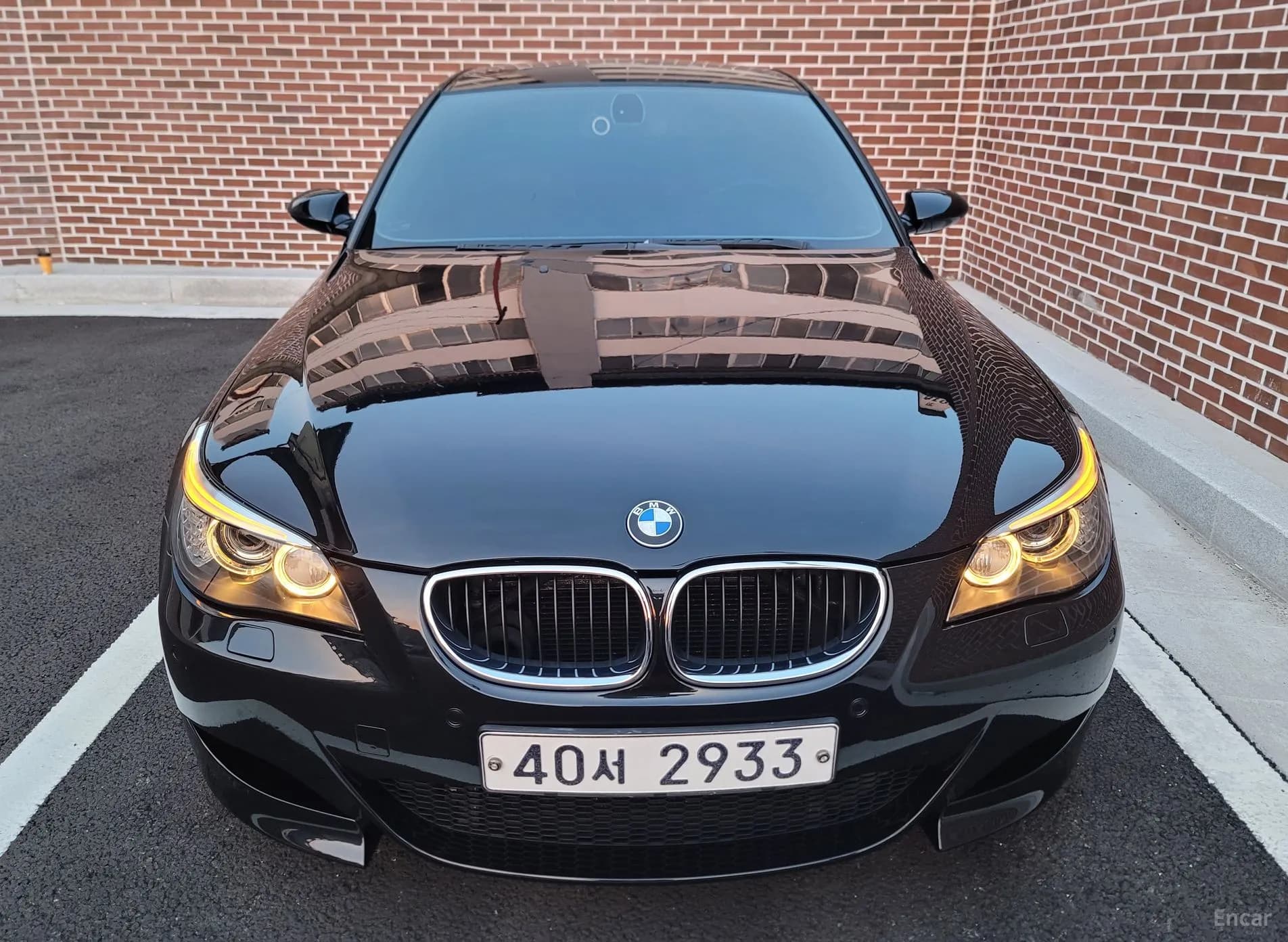 M5 (E60)
