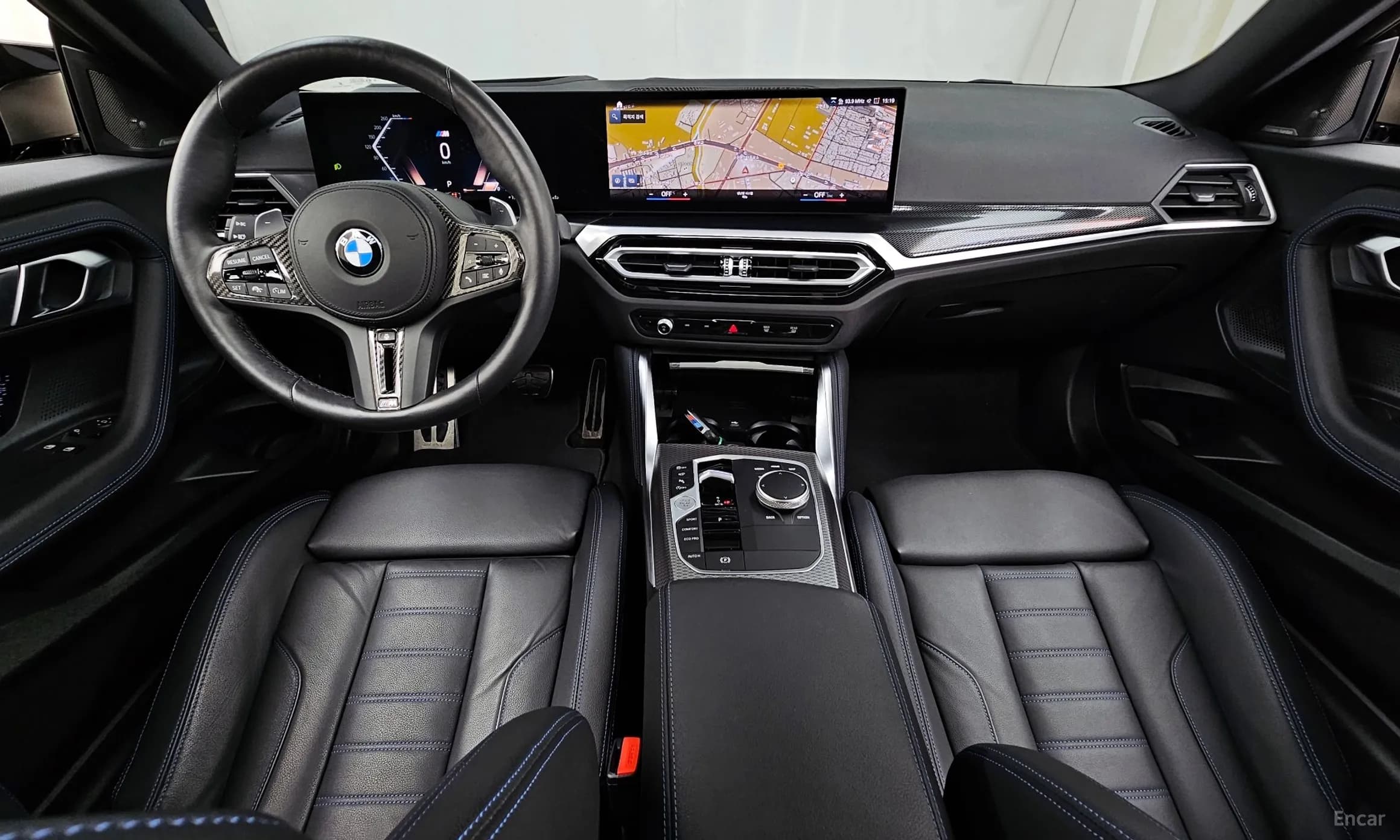 2 Series (G42)