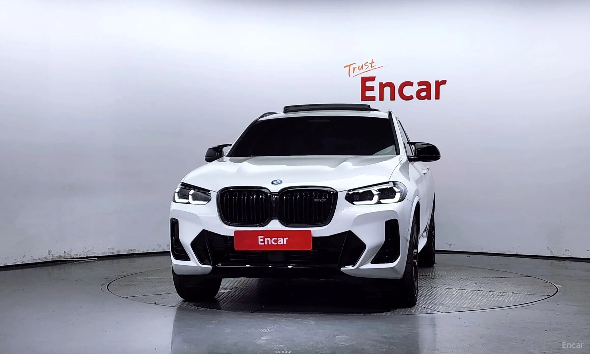 X4 (G02)