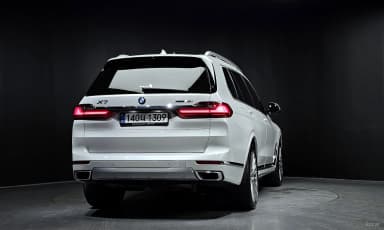 X7 (G07)
