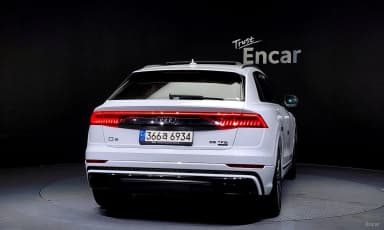 Q8 (4M)