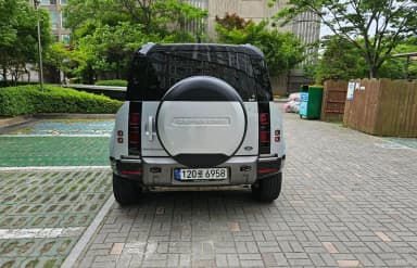 Defender (L663)