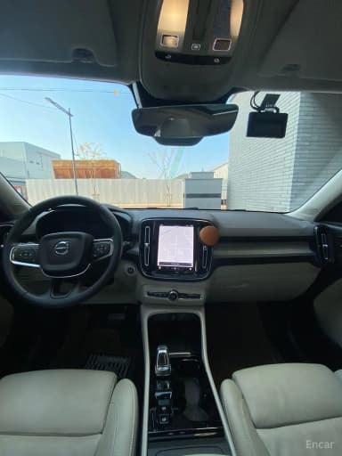 XC40