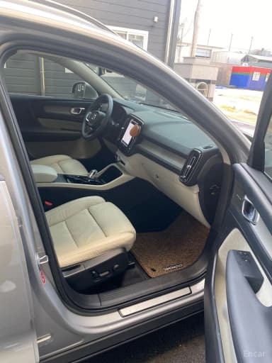 XC40