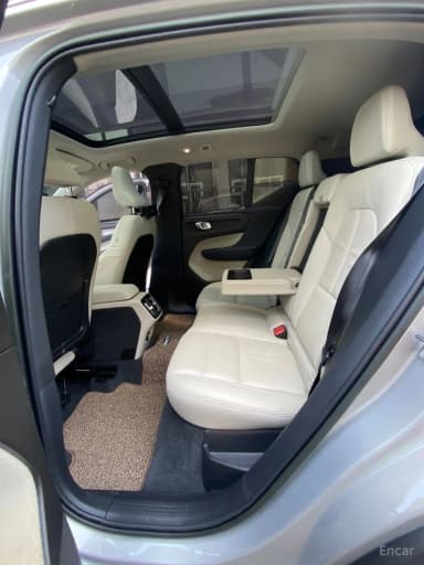XC40