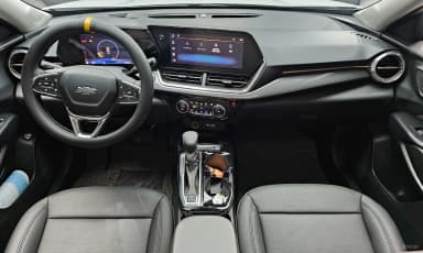 Trax Crossover