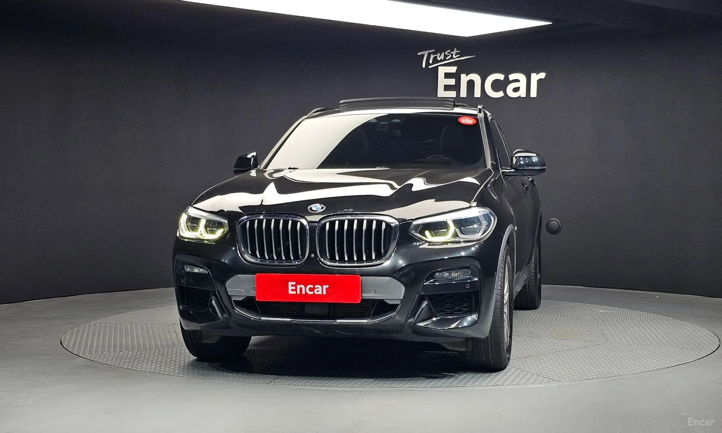 X4 (G02)