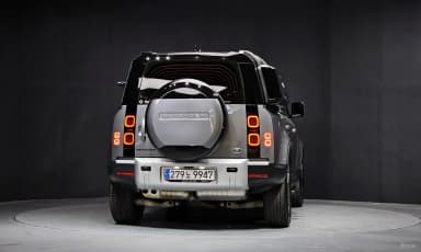 Defender (L663)