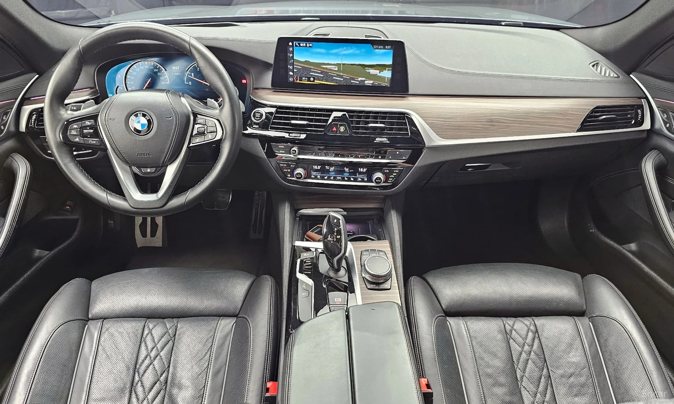 5 Series (G30)
