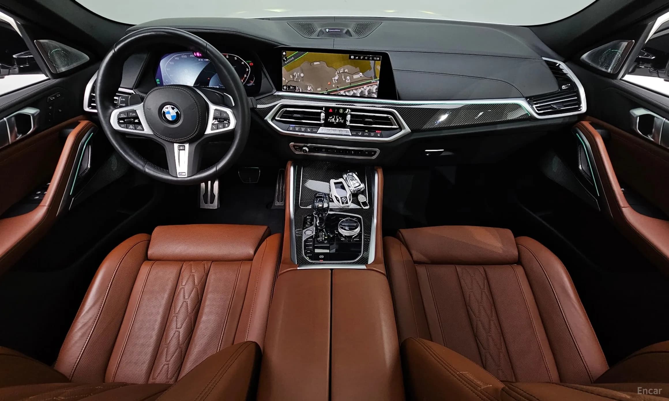 X6 (G06)