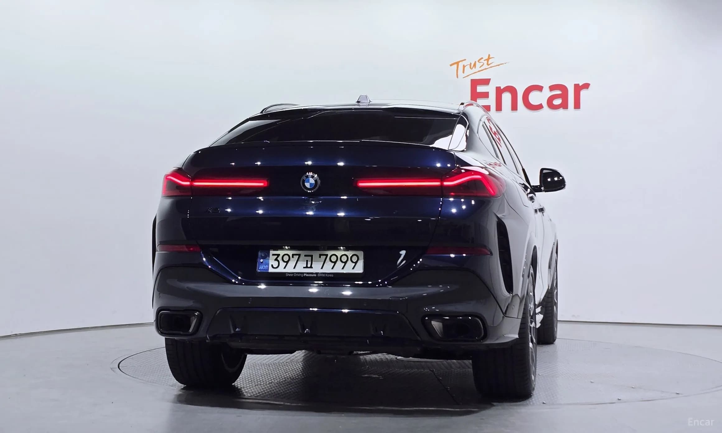 X6 (G06)