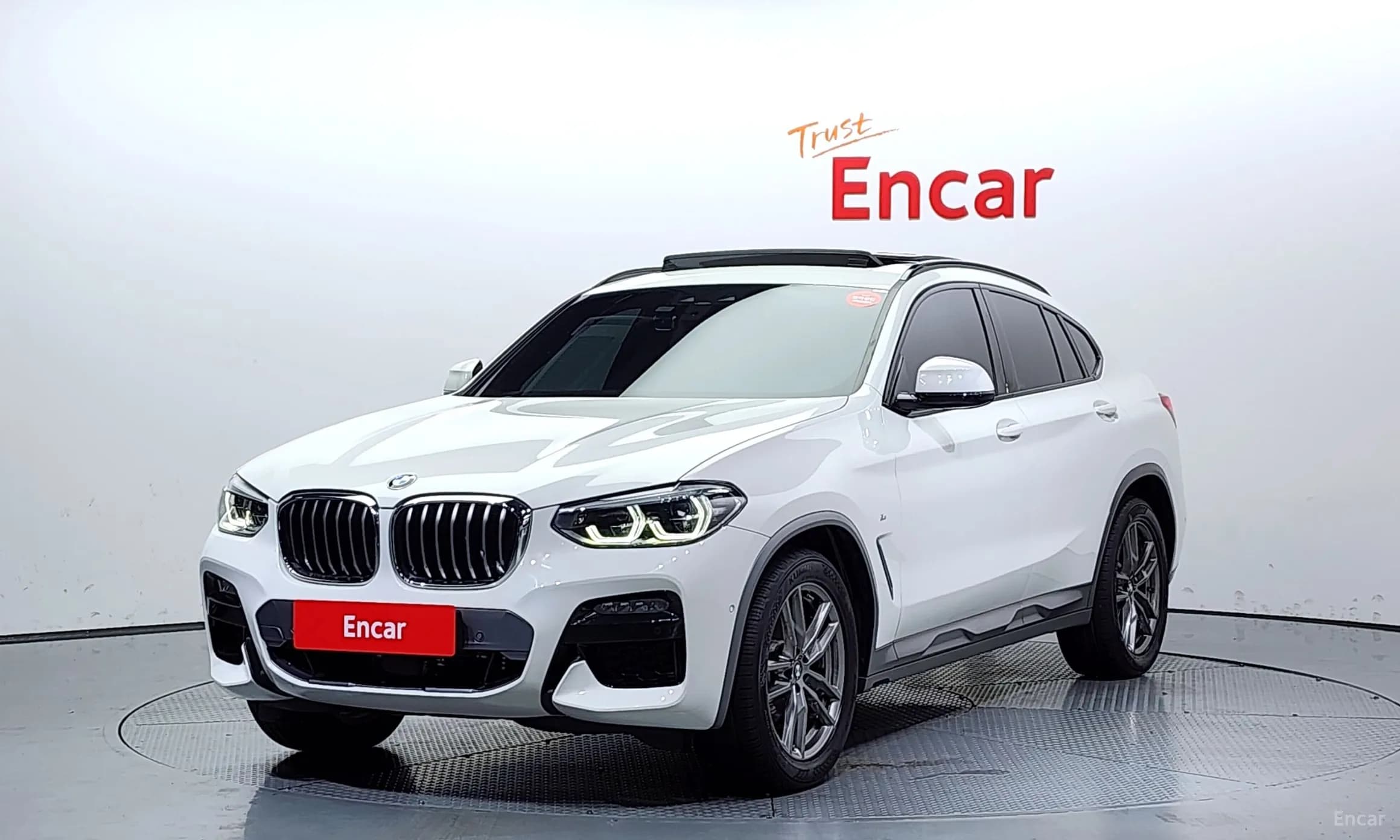 X4 (G02)