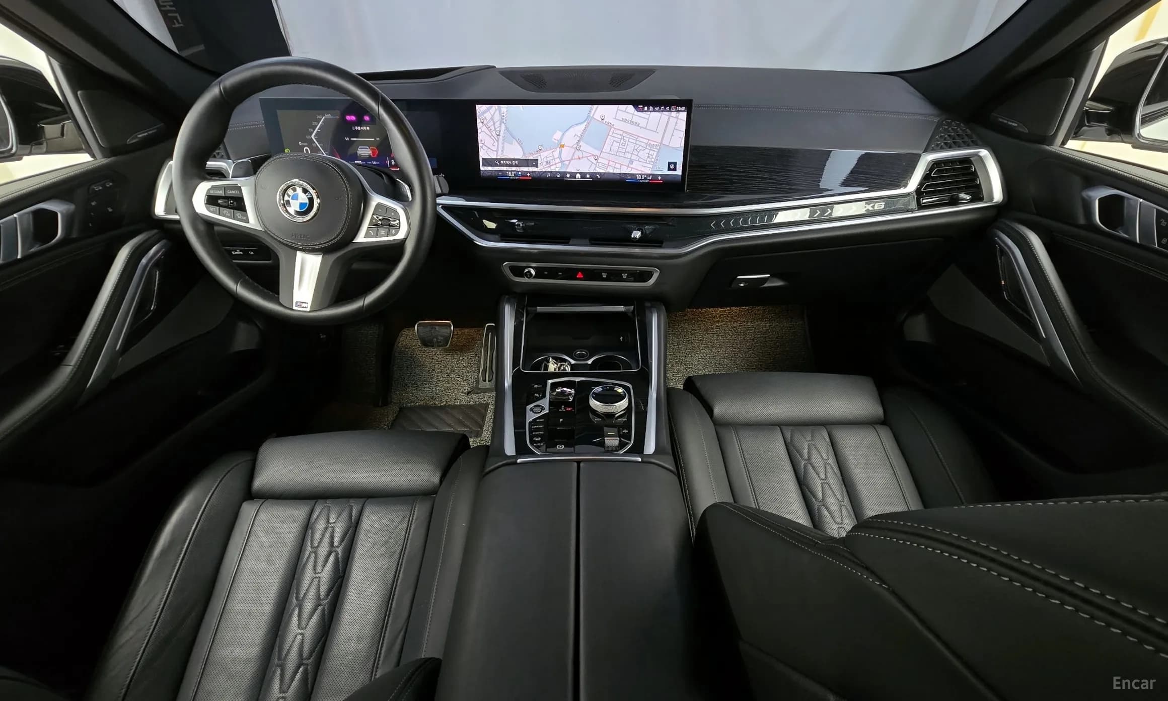 X6 (G06)