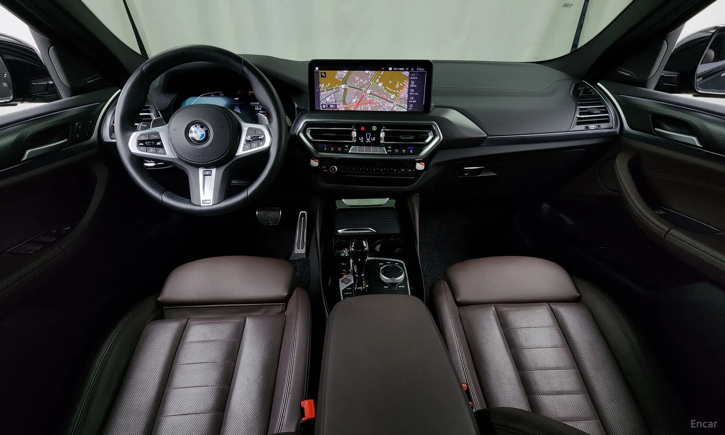 X4 (G02)