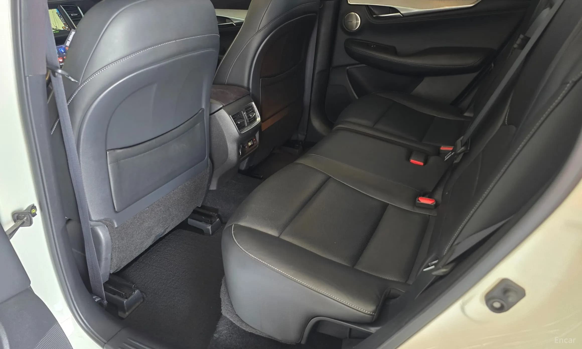 QX50 (P71A)