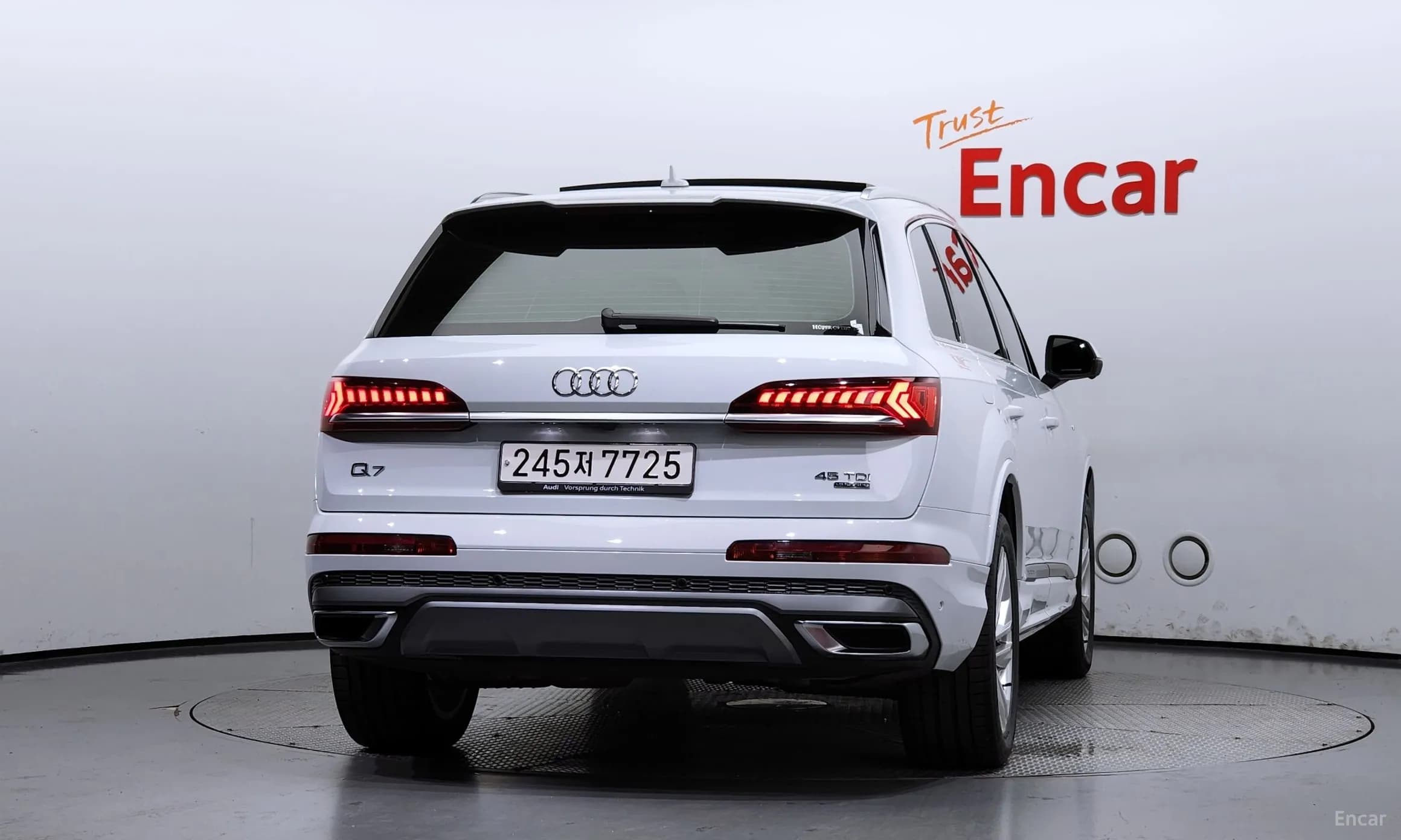 Q7 (4M)