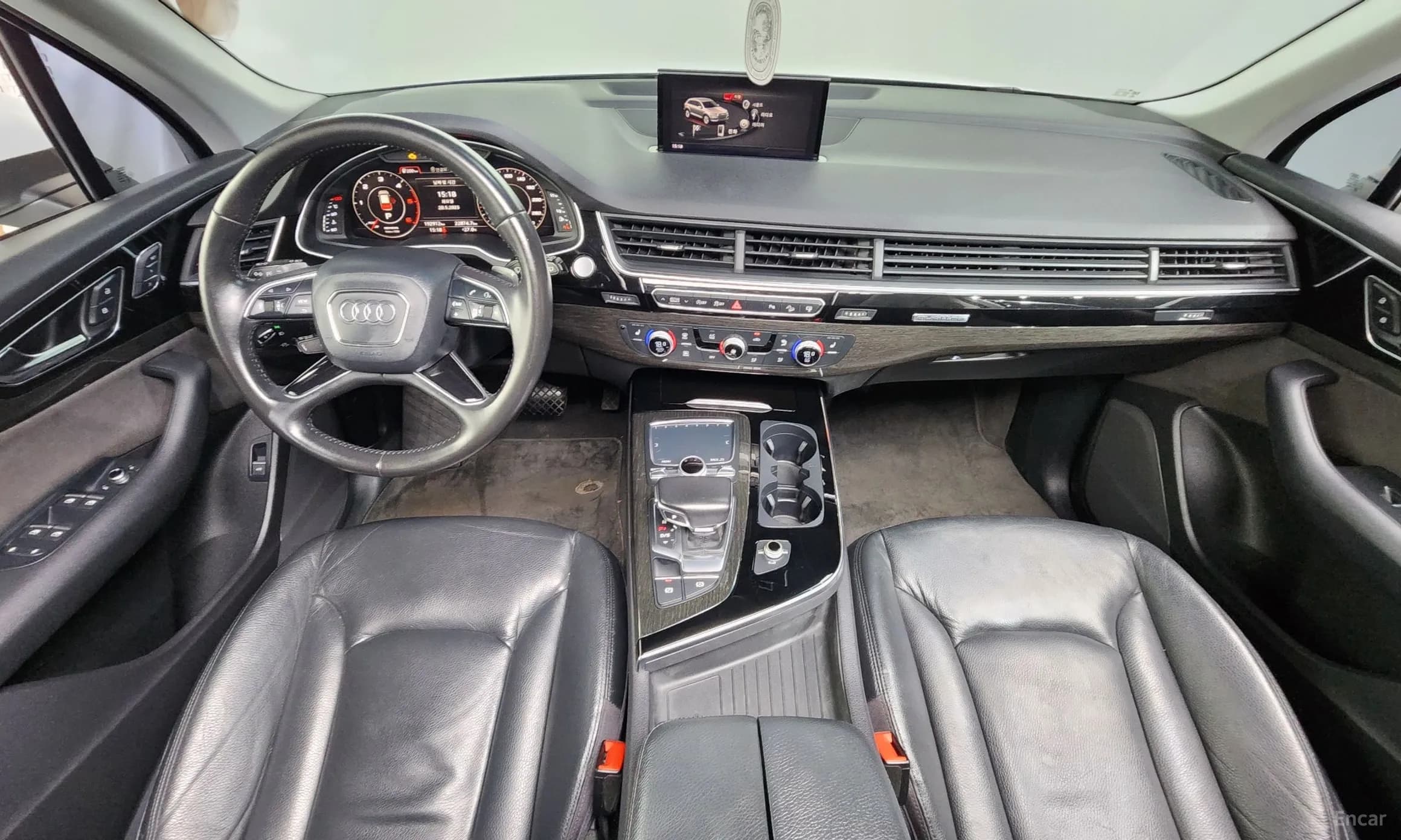 Q7 (4M)