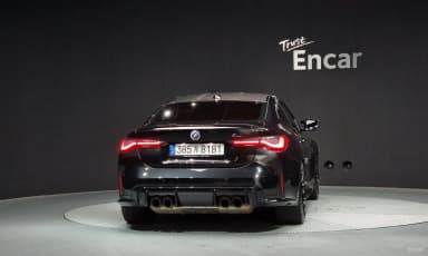 M4 (G82)