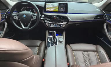 5 Series (G30)