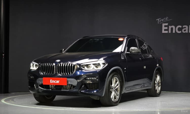 X4 (G02)
