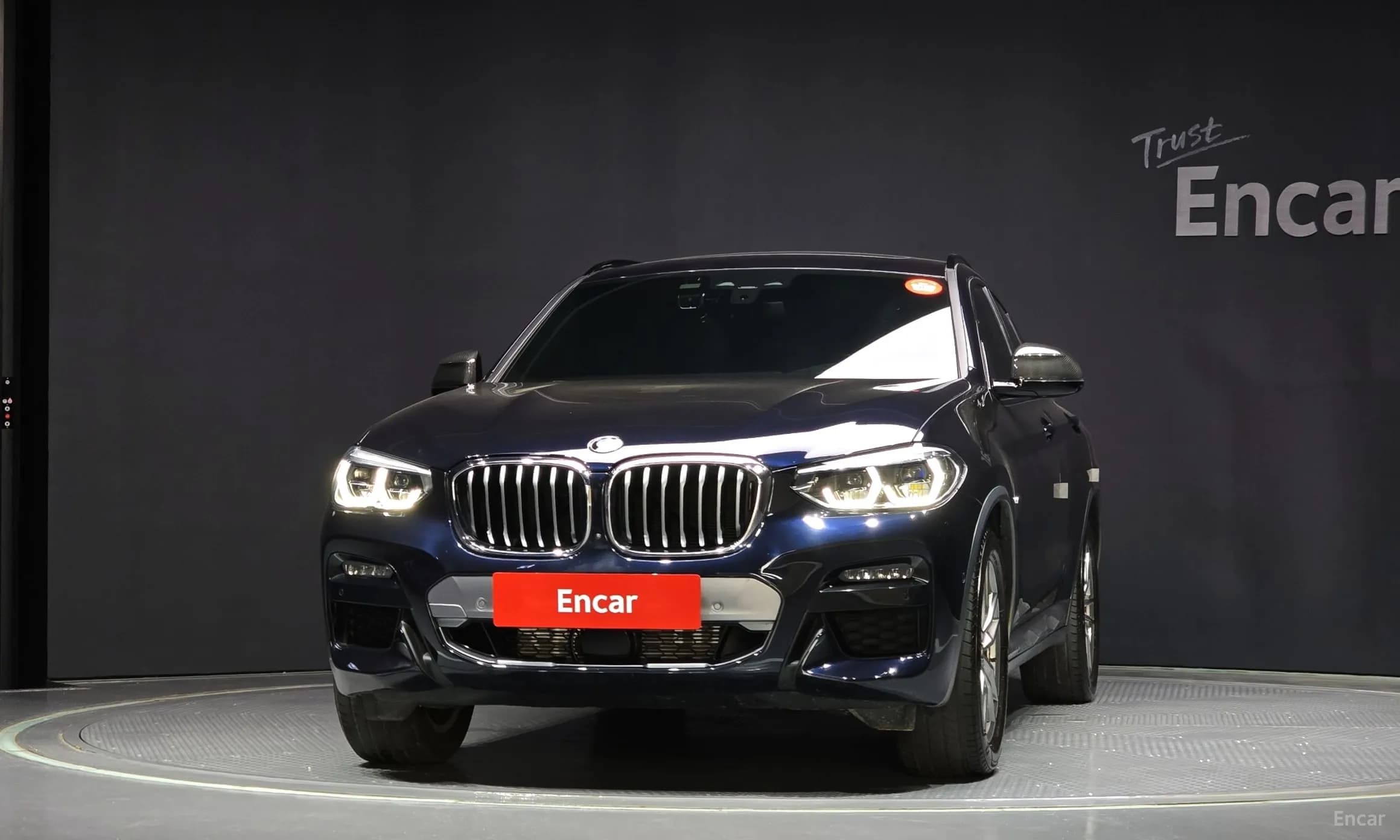 X4 (G02)