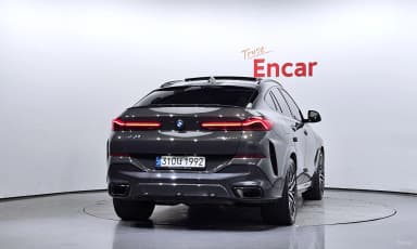 X6 (G06)