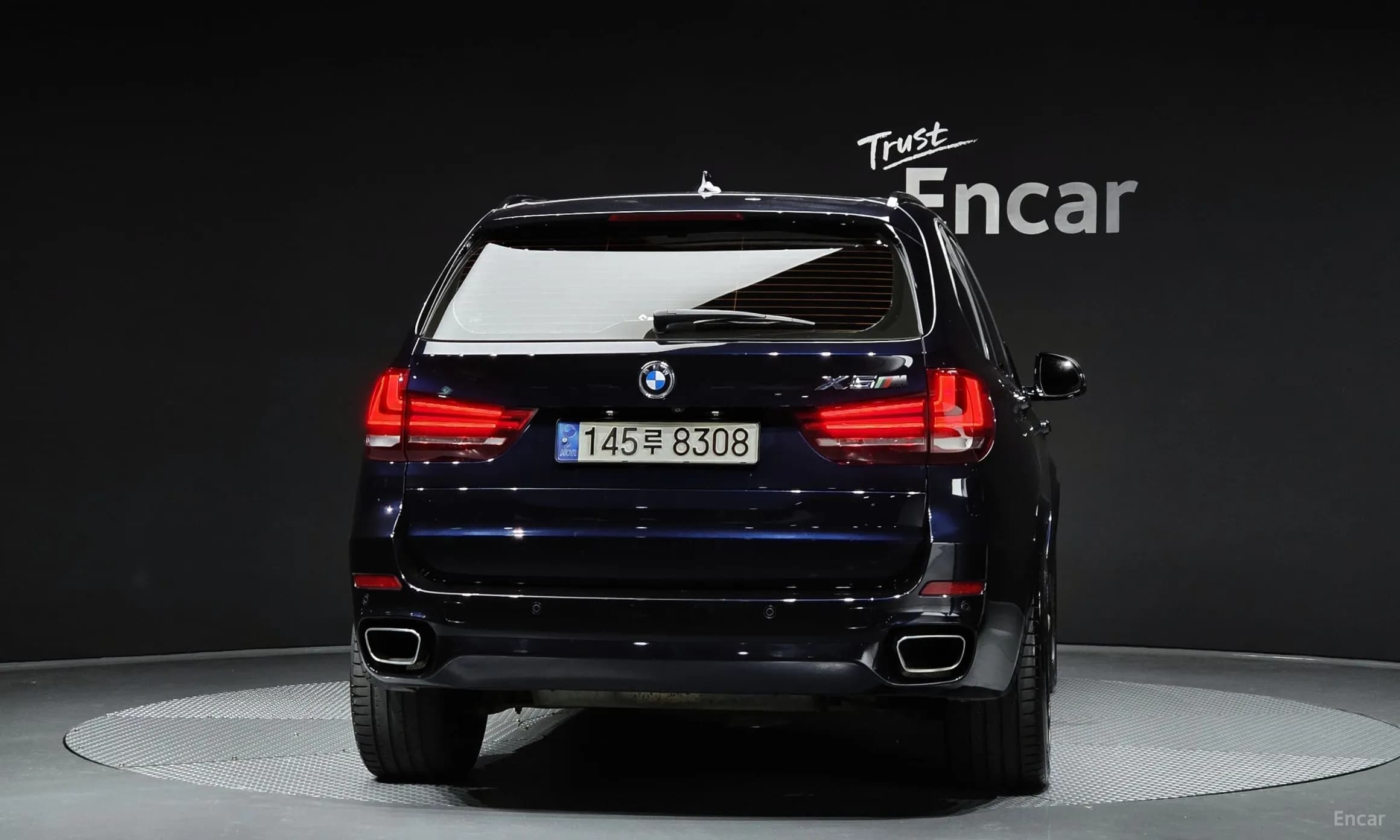 X5 (F15)