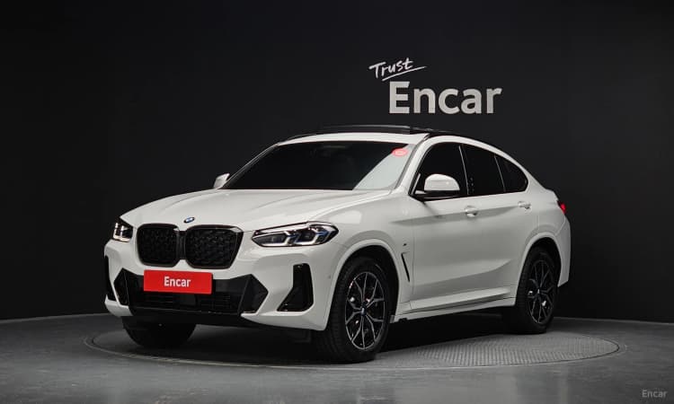 X4 (G02)