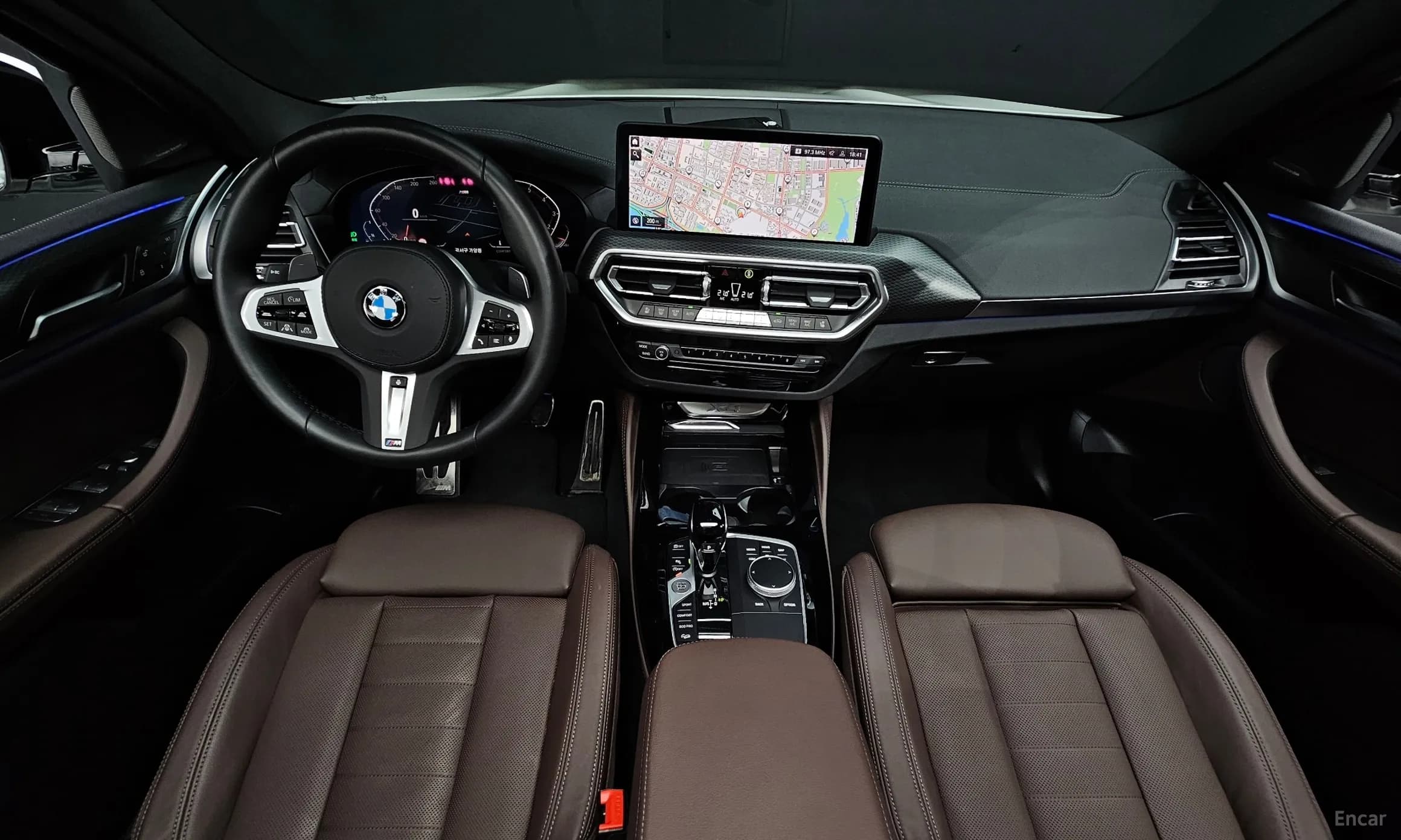 X4 (G02)