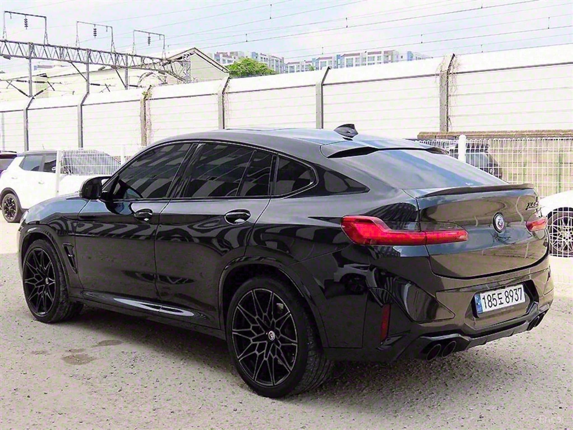 X4M (G02)