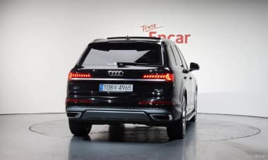 Q7 (4M)