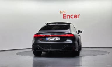 RS7 (4K)