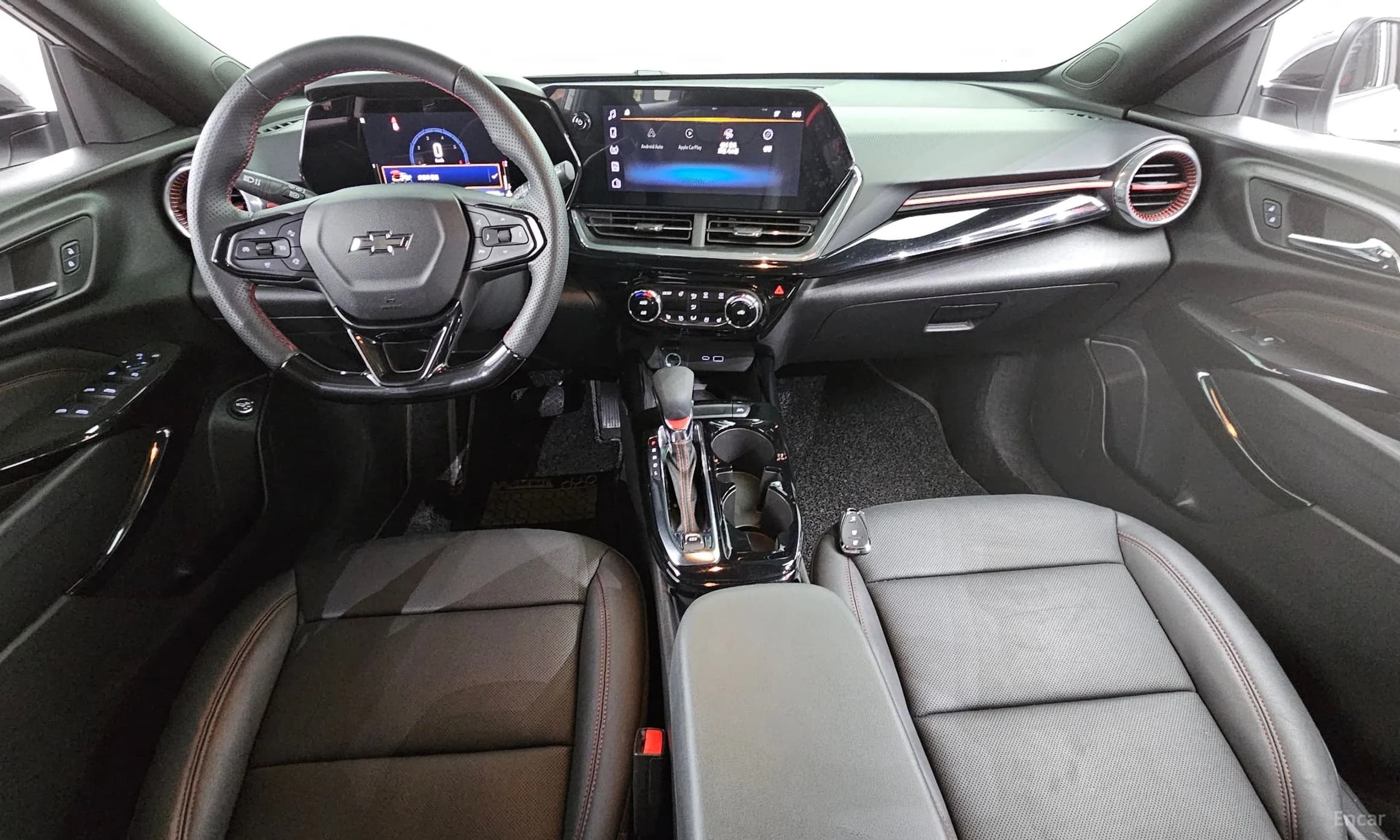 Trax Crossover