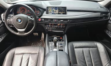 X6 (F16)