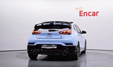 Veloster (JS)