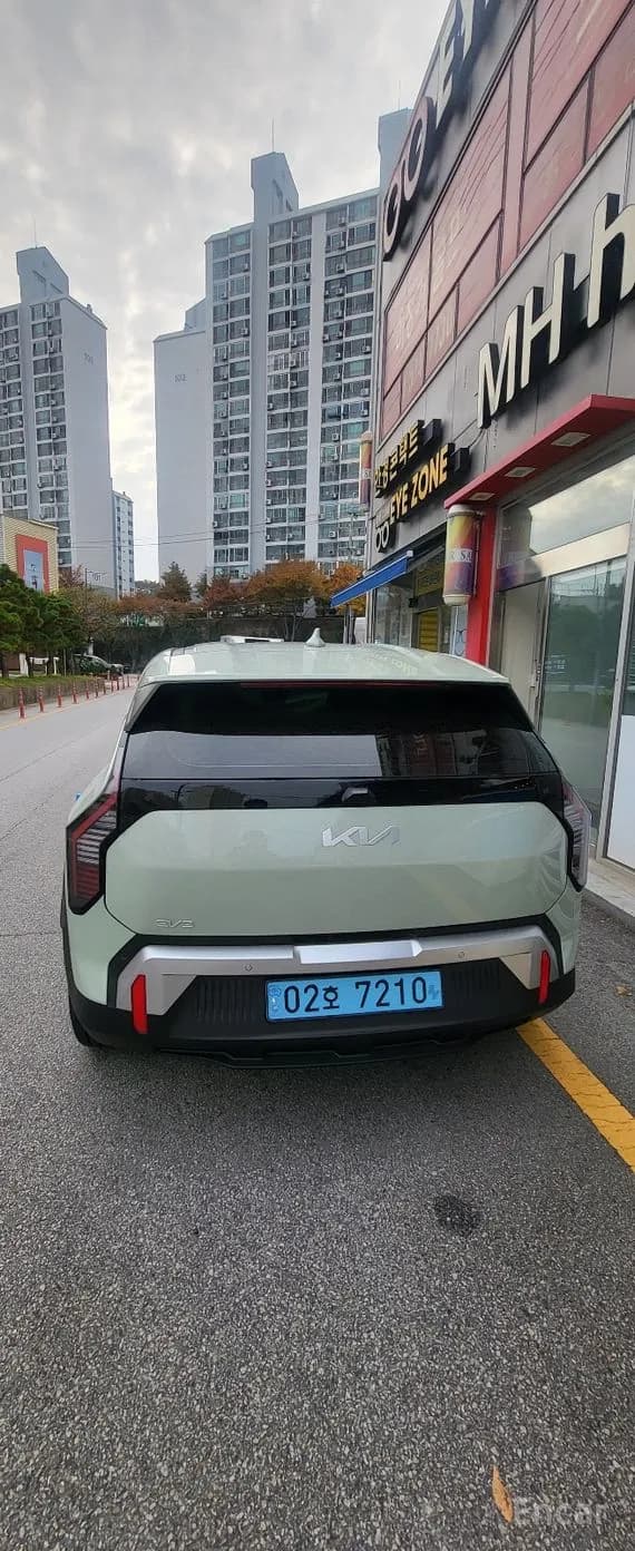 EV3
